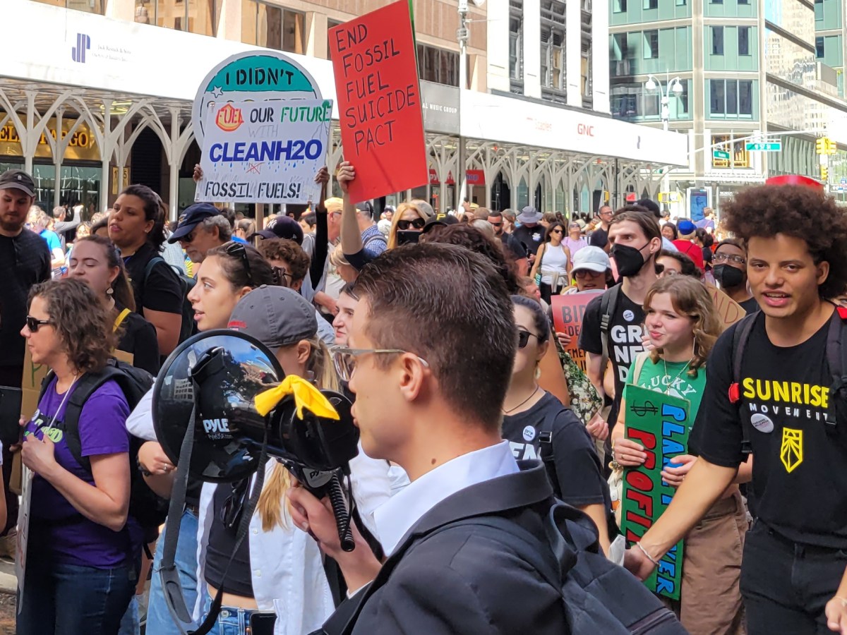 Learning from the March to End Fossil&nbsp;Fuels