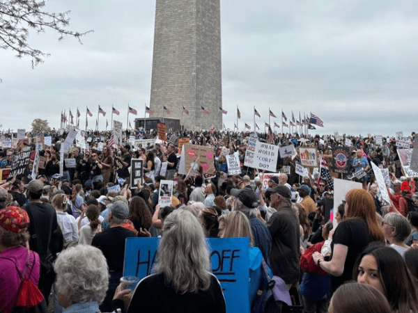 Resistance 2.0 Rises at the #HandsOff&nbsp;Rallies